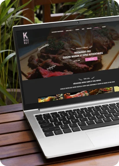 Site web de K Bourut sur un ordinateur portable